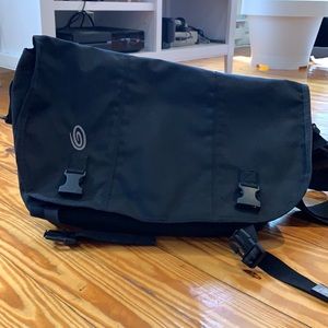 Timbuk2 Black Messenger Bag - Medium